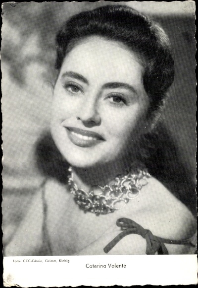 Postcard actress and singer Caterina Valente, portrait