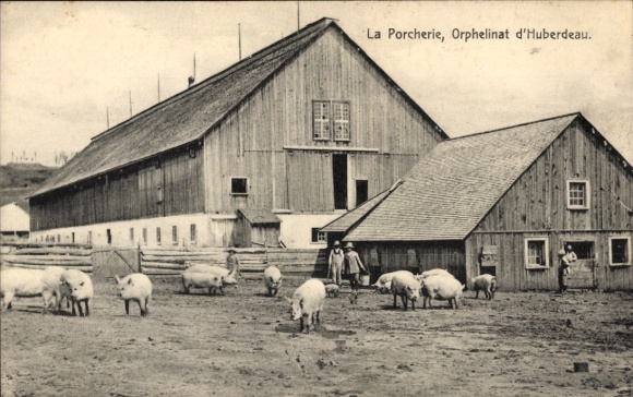 KP Huberdeau Québec, La Porcherie, Orphelinat