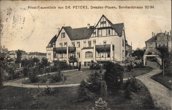 Postcard Dresden Süd Plauen, private women&#39;s clinic, Bernhardstraße 92/94