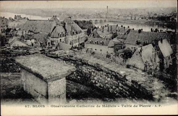 KP Blois Loir-et-Cher, widok na miasto, Obserwatorium Catherine de Médicis, domy, rzeka