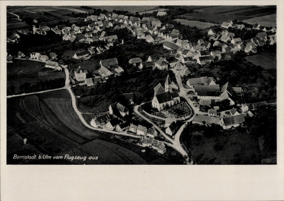Ak Bernstadt auf dem Eigen Sachsen, Luftaufnahme, Ansichten von Häusern, Landschaft
