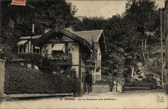 Postcard Sèvres Hauts de Seine, La rue brancas