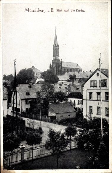 Ak Münchberg in Oberfranken Bayern, gedeeltelijk uitzicht, kerk
