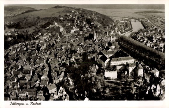Ak Tübingen am Neckar, Luftaufnahme von  Neckar, Altstadt, Architektur