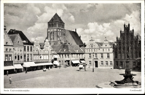 Ak Greifswald in Mecklenburg Vorpommern, Platz an der Universität, Denkmal