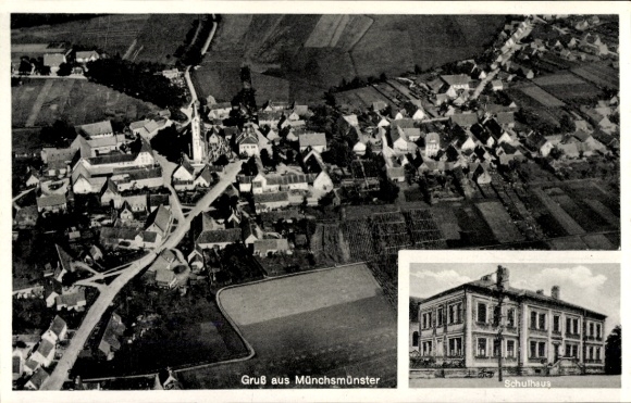 Ak Münchsmünster in Oberbayern, Luftaufnahme, Schulhaus