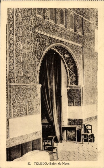 Ak Toledo Kastilien La Mancha Spanien,  Salón de Mesa, Wandverzierung, Vorhang, Stühle