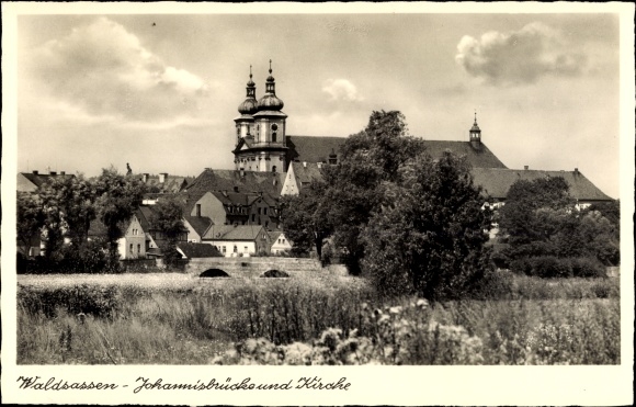Postcard Waldsassen in der Oberpfalz, Johannisbrücke, church