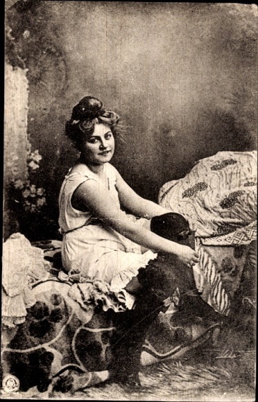 KP Młoda kobieta, Portret, Oranotyp