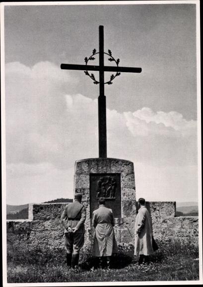 Sammelbild Adolf Hitler, Der Führer in Franken, Gefallenendenkmal in Hiltpoltstein, Sammelwerk 15  2