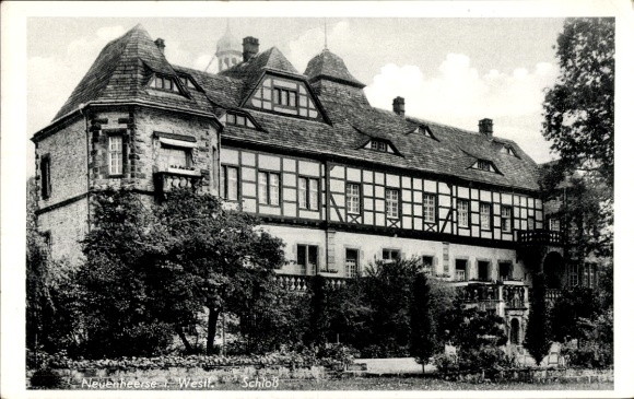 Postcard Neuenheerse Bad Driburg in Westphalia, Castle