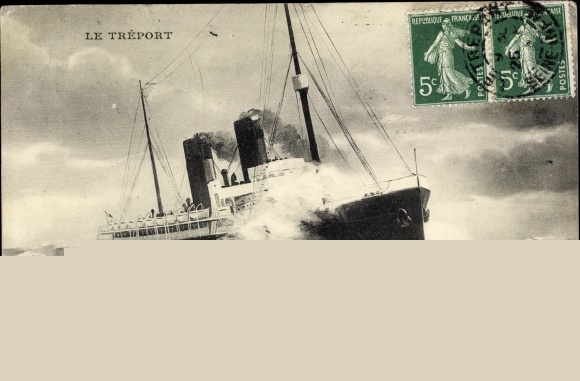 Ak Le Tréport Seine Maritime, Steamer sortant par Gros Temps