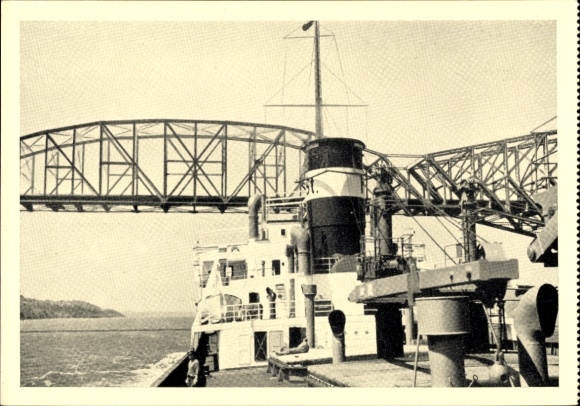 Snel vrachtschip Johannes Molkenbuhr, St. Lawrence rivier nabij Quebec, Hugo Stinnes Shipping Company