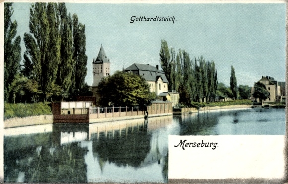 Ak Merseburg an der Saale, Gotthardtsteich, Wasser, Bäume, Gebäude, ruhige Szenerie