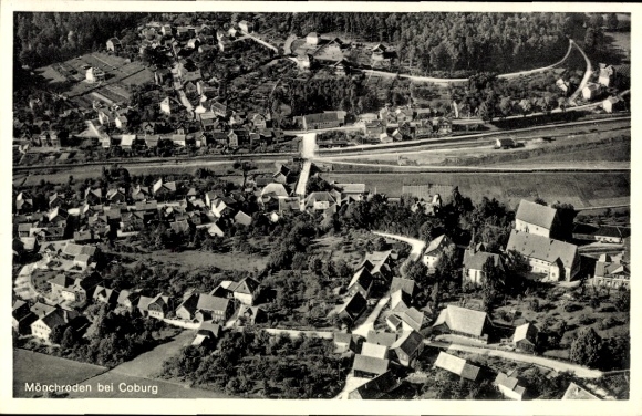 Ak Mönchröden Rödental in Opper-Franken, luchtfoto's van Mönchroden, dorpsgezicht, straten, gebouwen