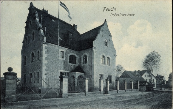 Ak Feucht im Kreis Nürnberger Land Mittelfranken, Blick auf die Industrieschule