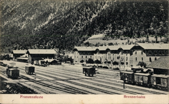 Postcard Fortezza Franzensfeste South Tyrol, station of the Brenner Railway