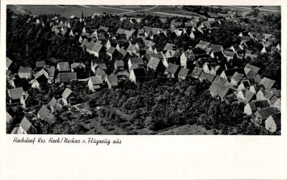 Ak Hochdorf (bei Horb) Nagold im Schwarzwald, Luftaufnahme von Hochdorf, viele Dächer, ländliche 
