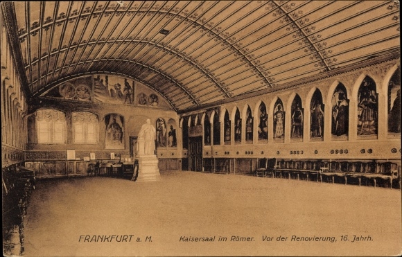 KP Frankfurt nad Menem, Kaisersaal w Römer przed renowacją, XVI wiek, posąg