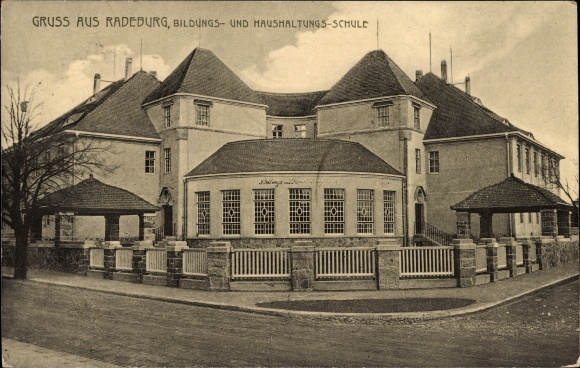 Postcard Radeburg in Saxony, education and home economics school