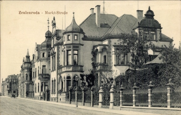 Ak Zeulenroda Triebes Thüringen, Marktstraße, Villen