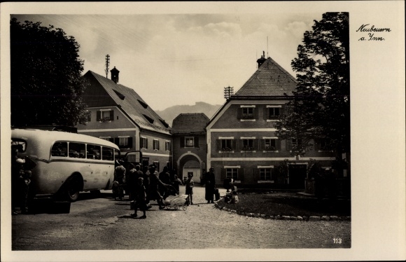 PC Neubeuern am Inn, residential building, bus with passengers, prams, residential building