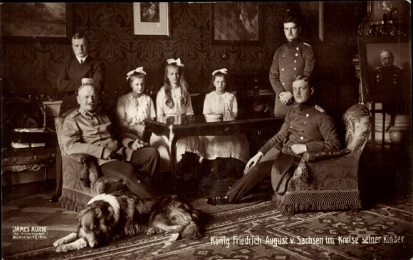 Postcard King Friedrich August III of Saxony with his children