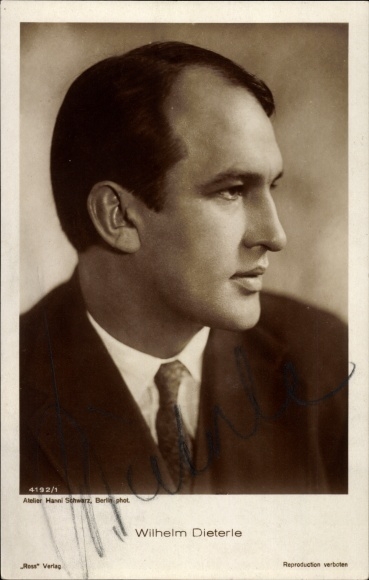 Postcard actor and film director Wilhelm Dieterle, portrait, Ross Verlag 4192 1, autograph