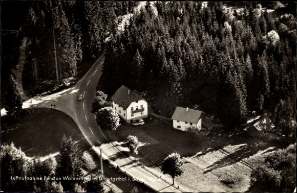 Postcard Ludwigstal Ludwigsthal Lindberg in Lower Bavaria, inn and pension Waldesfrieden, aerial view
