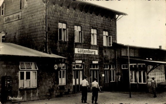 foto Lütjenburg in Holstein, treinstation zwart-witfotografie