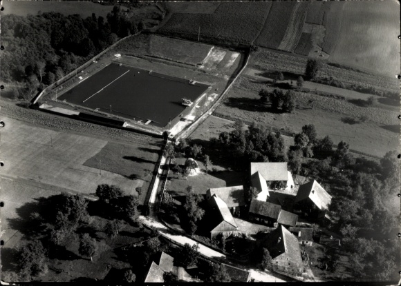 Foto Sulzbach Rosenberg Fränkische Alb Oberpfalz, Fliegeraufnahme, Schwimmbad