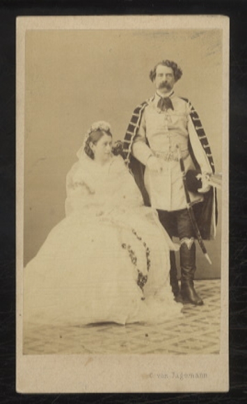CdV portrait Ferdinand v. Saxe-Coburg-Gotha and Przn. Maria Antonia v. The author of the book "Koháry Csábrág Szitnya"