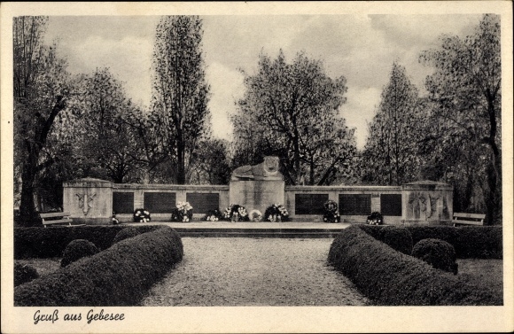 Ak Gebesee in Thüringen, Gefallenendenkmal I. WK, 1920