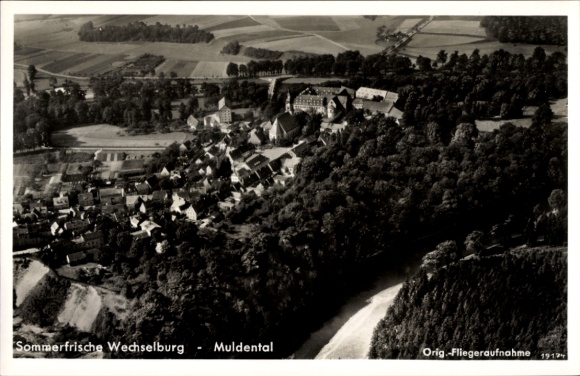 Ak Wechselburg in Sachsen, Luftaufnahme von  Muldental, Sommerfrische, Landschaft