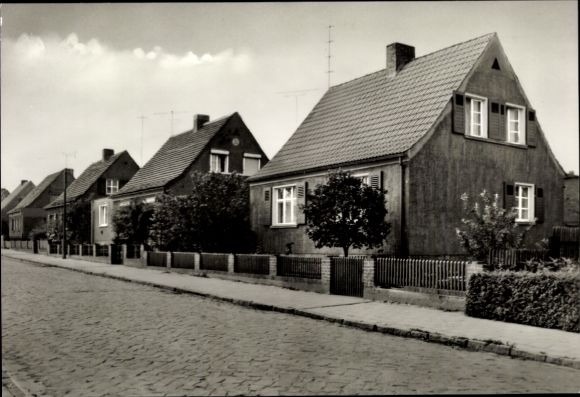 Postcard Förderstedt Staßfurt in the Salzlandkreis, Neue Straße