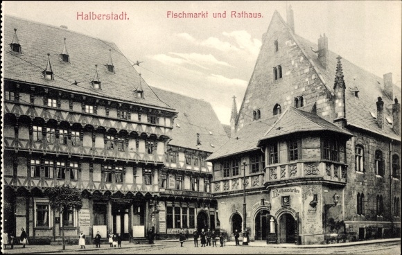 Postcard Halberstadt im Harz, town hall and fish market