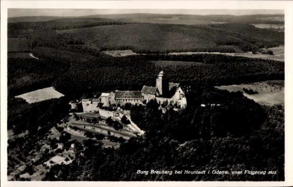 Ak Neustadt Breuberg im Odenwald, Kasteel Breuberg, luchtfoto