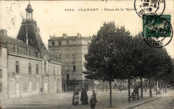 Ak Clamart Hauts de Seine, Historische Gebäude, Bäume, Platz, Menschen, Straßenansicht