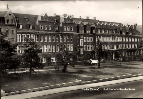 Postcard Halle an der Saale, St. Elisabeth Hospital, architecture, black and white photo