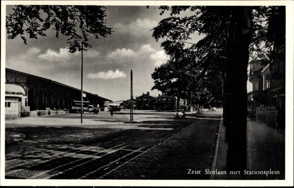 Postcard Zeist Utrecht Netherlands, Slotlaan met Stationsplein, train station, street side