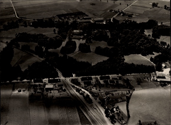 Photo Lützow in Mecklenburg, aerial photograph