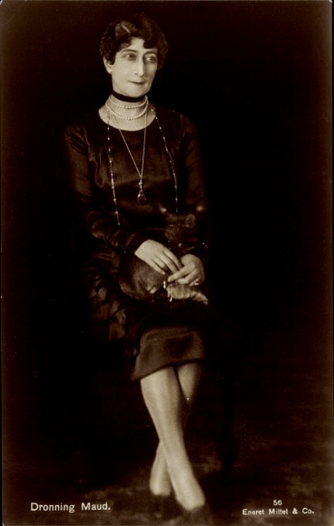 Ak Königin Maud von Norwegen, Portrait
