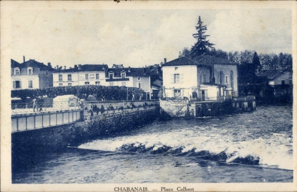 Ak Chabanais Charente,  Place Colbert