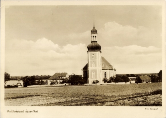 Ak Rosenthal Bielatal Saksisch Zwitserland, kerk met toren, landelijke omgeving, foto Gersdorf