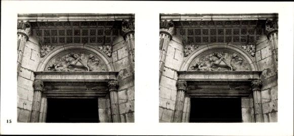 Zdjęcie stereo Praha Praga, miasto zamkowe, kościół św. Jerzego, portal boczny, płaskorzeźba tympanonu