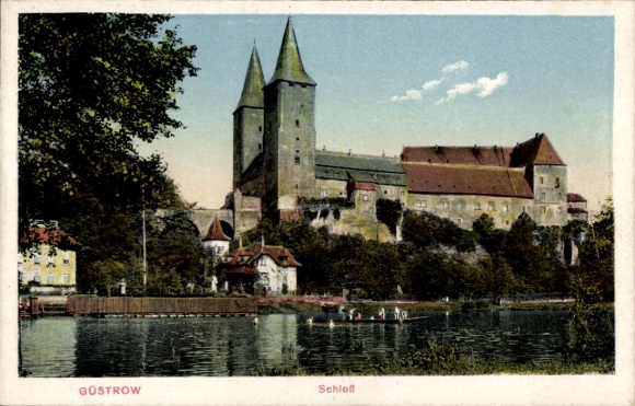 Postcard Güstrow in Mecklenburg, castle beautiful landscape, idyllic scenery