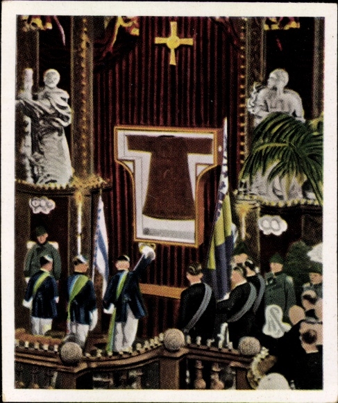 Collector's picture The post-war period No. 219, August 1933, The Holy Rock of Trier, student delegation