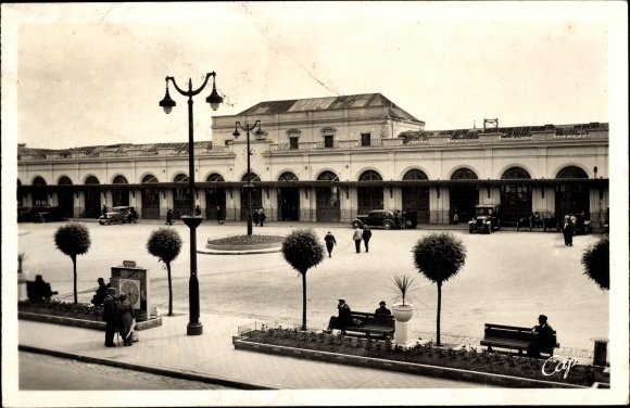 PC Le Mans Sarthe, train station, street side, square, facade