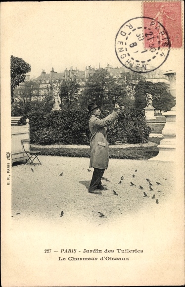 Postcard Paris, Tuileries Garden, The Bird Charmer