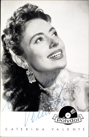 Postcard actress and singer Caterina Valente, Polydor records, portrait, autograph